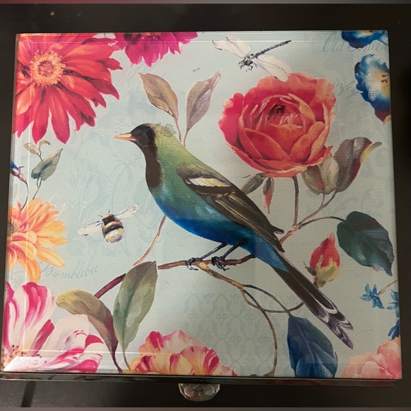 Floral and Bird Design Jewelry Box - Picture 2 of 4